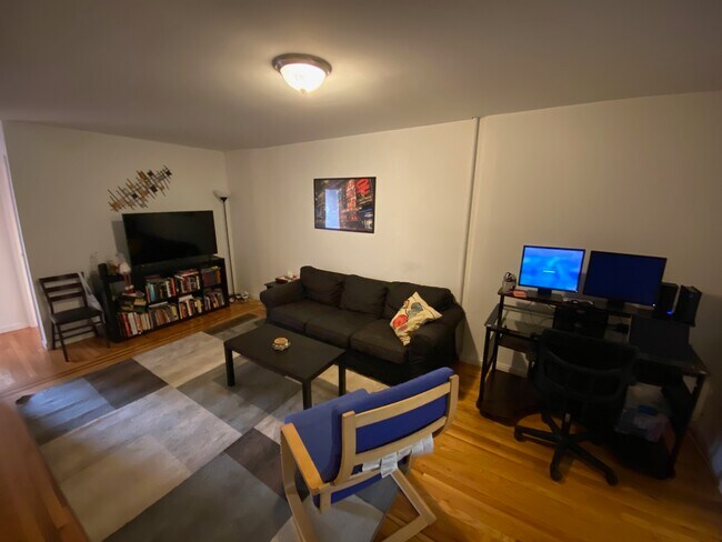 Foto del edificio - 329 16th St
