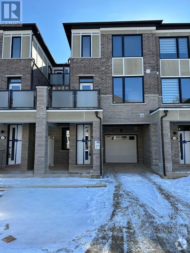 Building Photo - 49 Melmar St