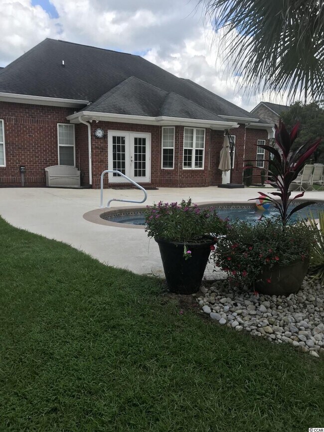 Building Photo - 2372 Covington Dr