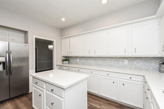 Building Photo - 5511 Westerham Pl