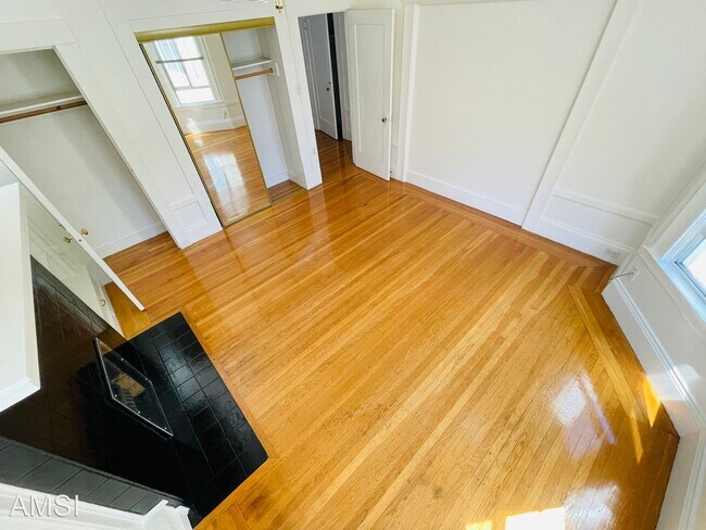 Foto del edificio - 2 br, 1 bath House - 1337 California Unit #5