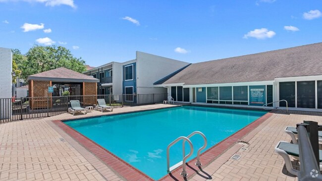 Building Photo - 4645 Ocean Dr
