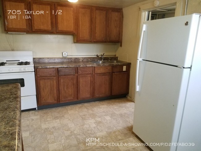 Foto del edificio - 705 Taylor Ave