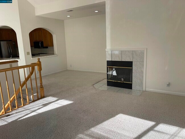 Foto del edificio - 32 Danville Oak Pl