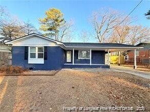 Building Photo - 425 N Platte Rd