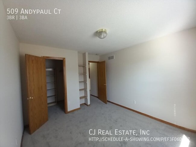 Building Photo - 509 Andypaul Ct