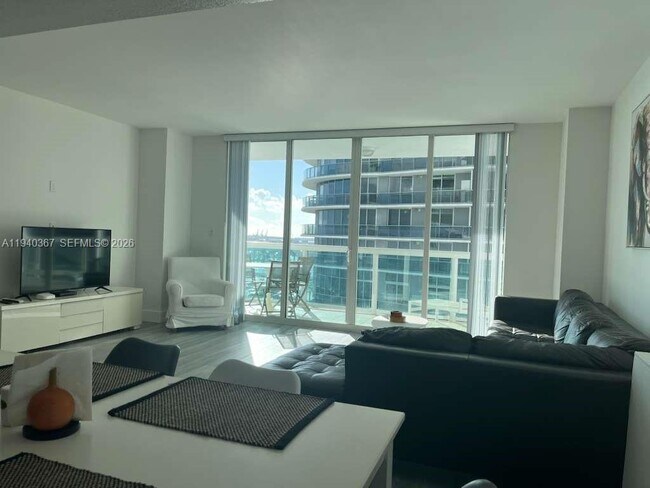 Foto del edificio - 1800 N Bayshore Dr