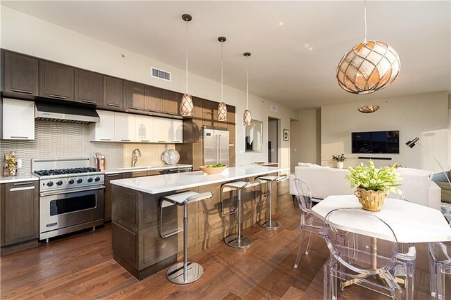 Building Photo - 1820 Peachtree St NW