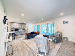 Building Photo - 3936 Wagon Rd