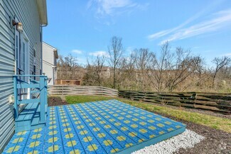 Building Photo - 2576 Jordan Ridge Dr