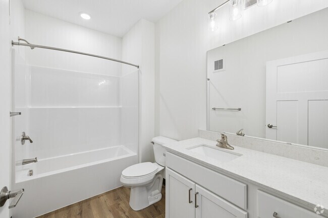 2BR, 2.5BA - 1,500SF - Second Bathroom - Manor Heights Townhomes