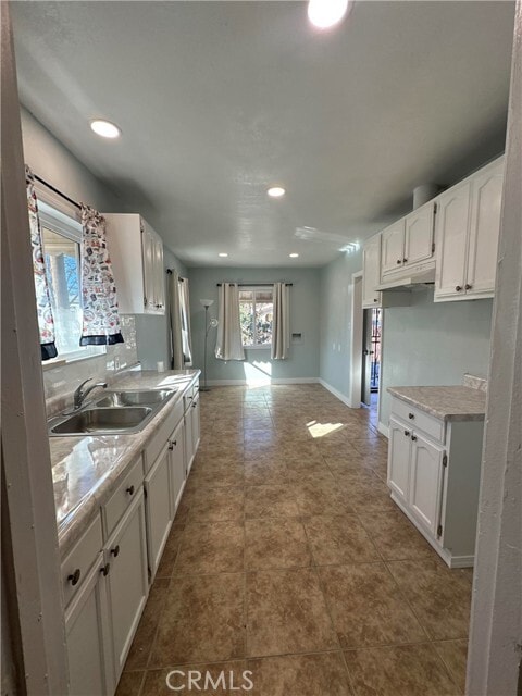 Foto del edificio - 6052 Fishburn Ave