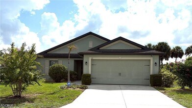 Building Photo - 157 Shadow Lakes Dr