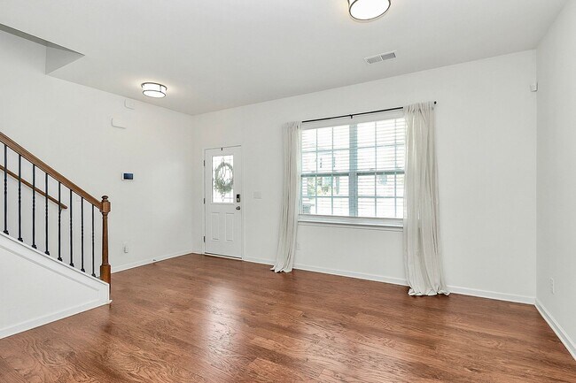 Building Photo - 181 Atwater Landing Dr