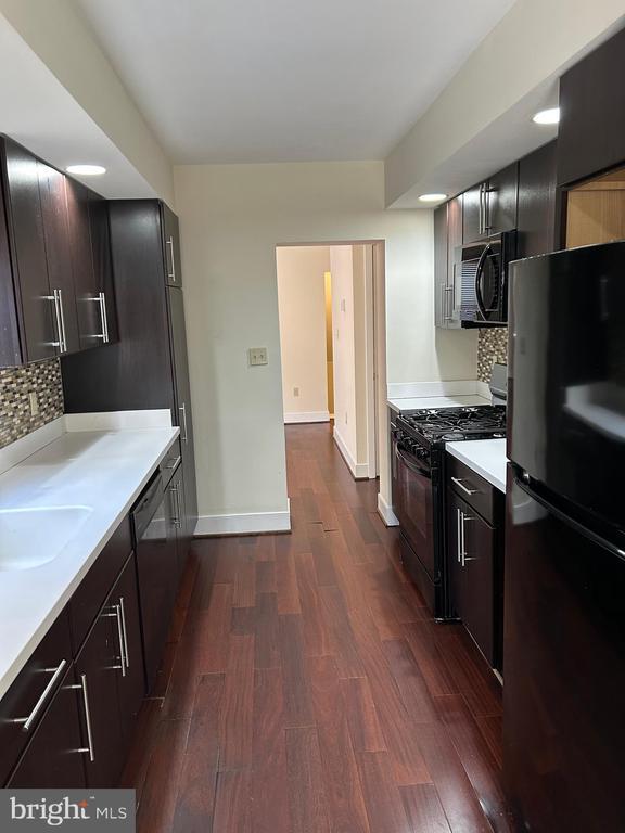 Building Photo - 3309 Cardenas Ave