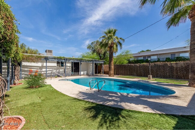 Photo - 4235 N 13th Pl Apartment