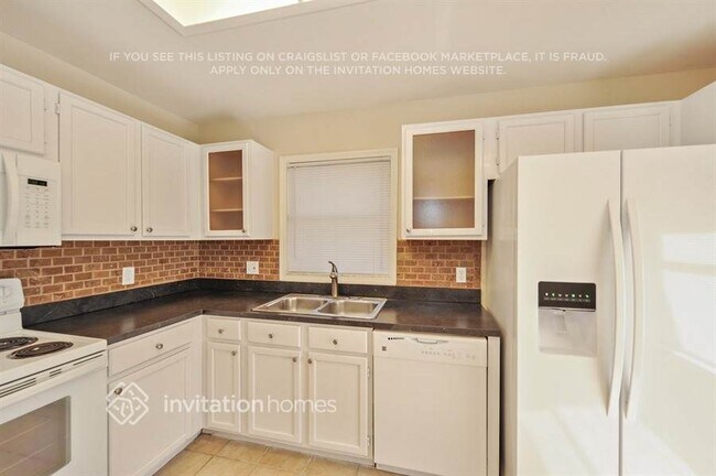 Foto del edificio - 721 50th St E