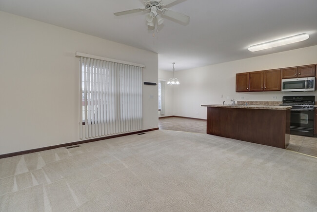 Building Photo - 23055 Ironwood Dr