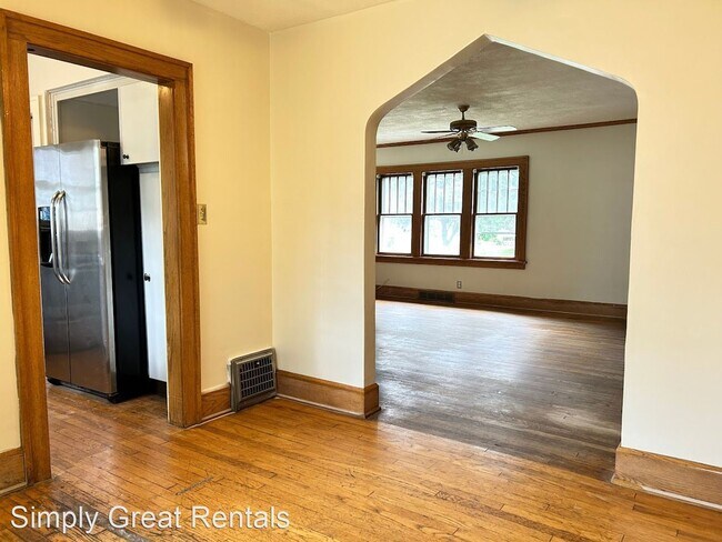 Building Photo - 3 br, 1.5 bath House - 1632 47th Street