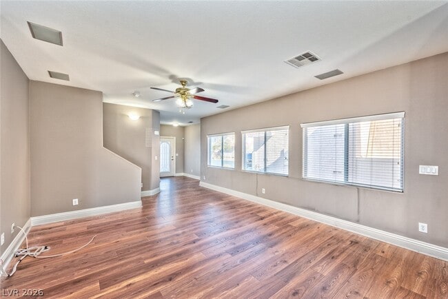 Foto del edificio - 1593 Dark Wolf Ave