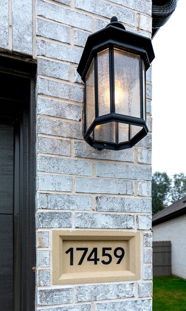 Foto del edificio - 17459 Vino Vines Ln