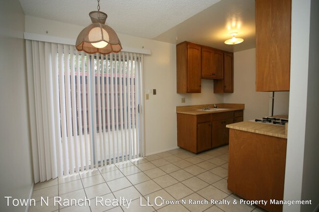 1 br, 1 bath House - 9725 Winter Gardens B... photo'