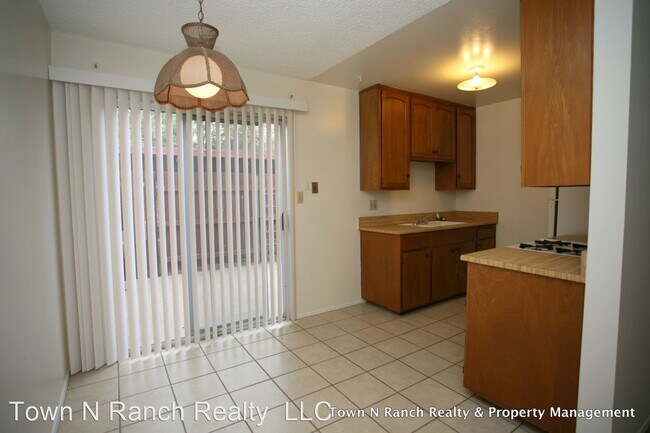 Foto del edificio - 1 br, 1 bath House - 9725 Winter Gardens B...