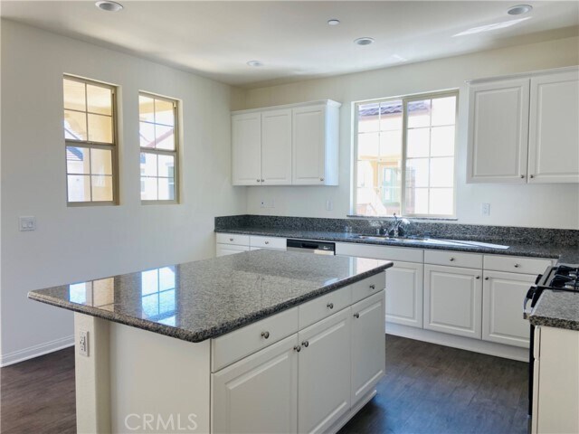 Foto del edificio - 7507 Meridian St