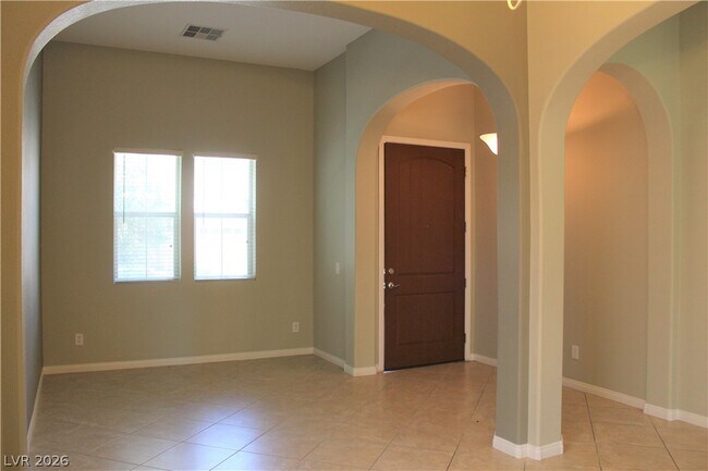 Building Photo - 9746 Mount Del Mar St