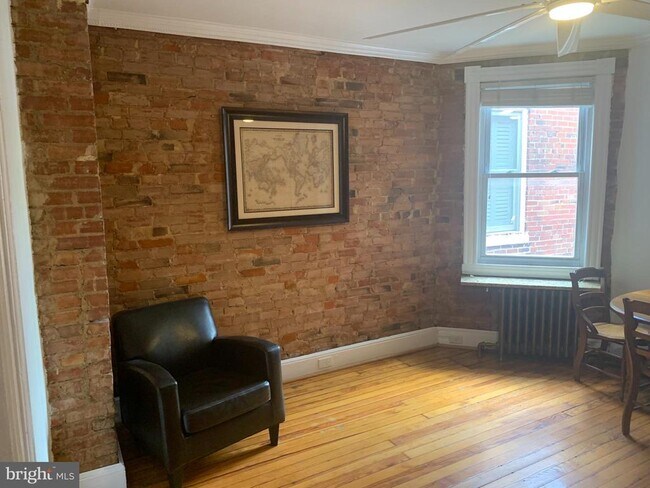 Foto del edificio - 318 North Carolina Ave SE
