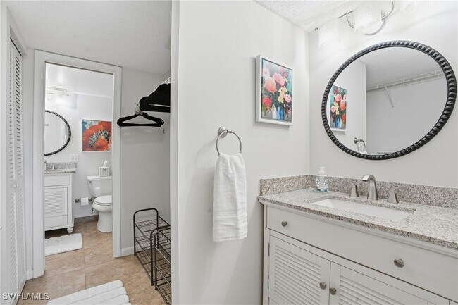 Foto del edificio - 5 Bluebill Ave