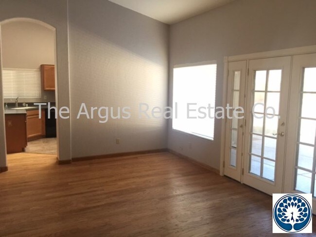 Foto del edificio - 12610 S 40th Pl