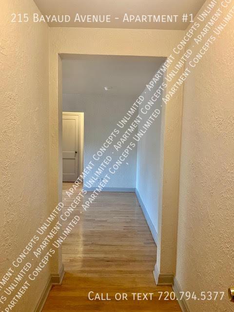 Foto del edificio - 215 E Bayaud Ave