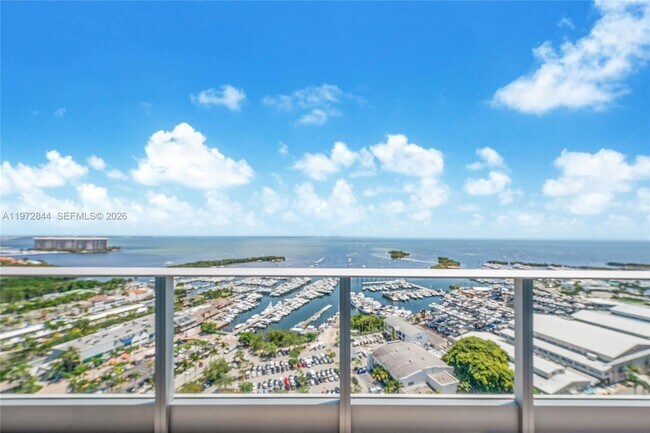 Foto del edificio - 2627 S Bayshore Dr
