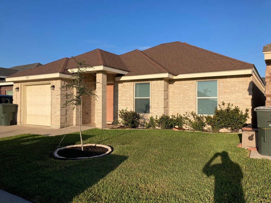 1805 Treasure Oaks Dr, Harlingen, TX 78550 House Rental in Harlingen