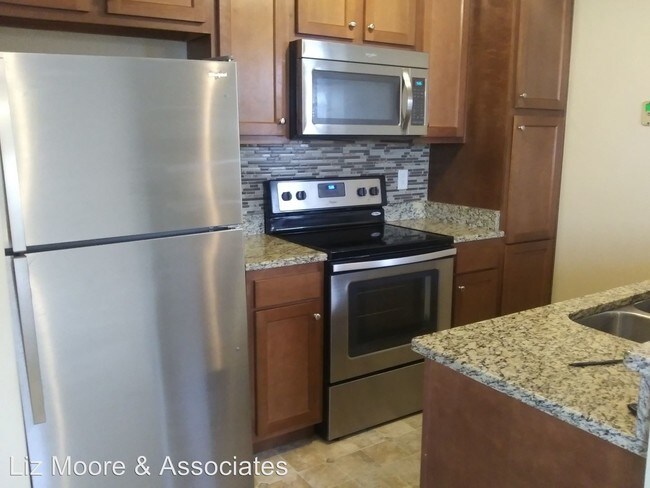 Building Photo - 2 br, 2 bath House - 428 Lees Mill Drive