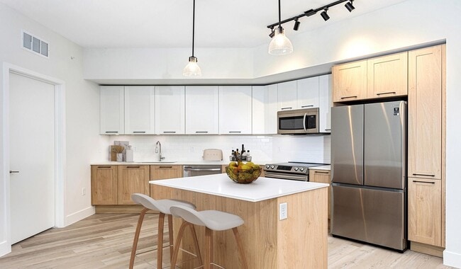 Enjoy open floorplans with ample natural lighting. - The Reserve at Coconut Point