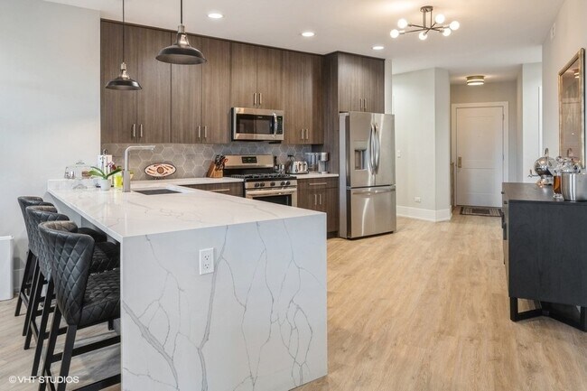 Foto del edificio - 3839 N Clark St