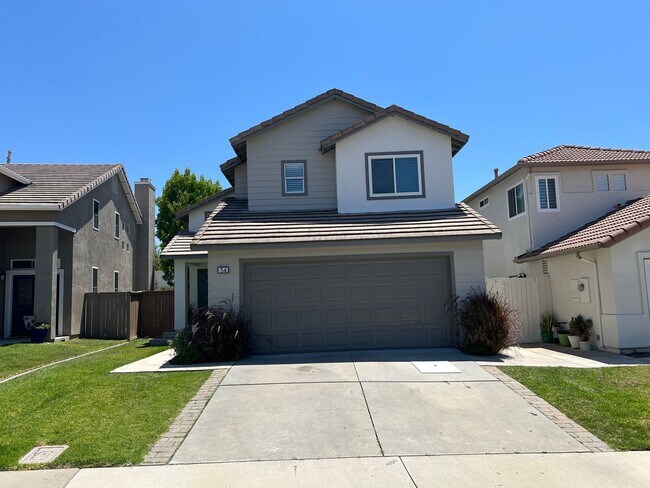 Foto del edificio - Wonderfully Updated 3 Bed 2.5 Bath Foothil...