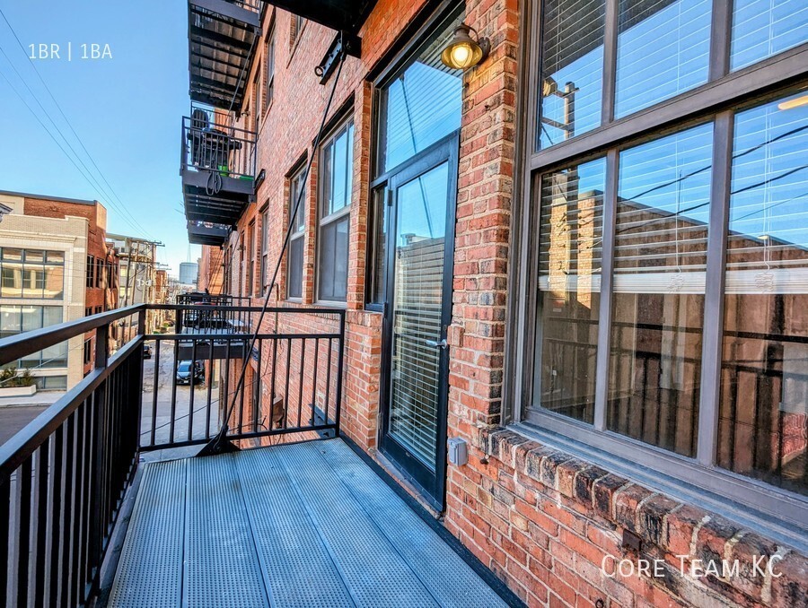 Foto principal - Loft with balcony in Crossroads