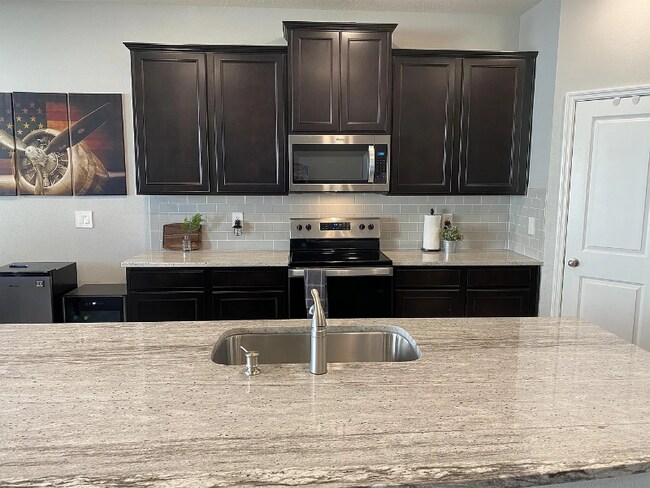 Building Photo - 5333 Halewood Ct