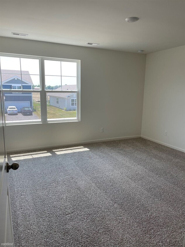 Building Photo - 4 br, 2.5 bath House - 7692 West 105th Place