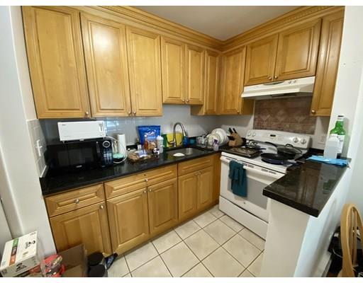 Building Photo - 1 Larose Pl