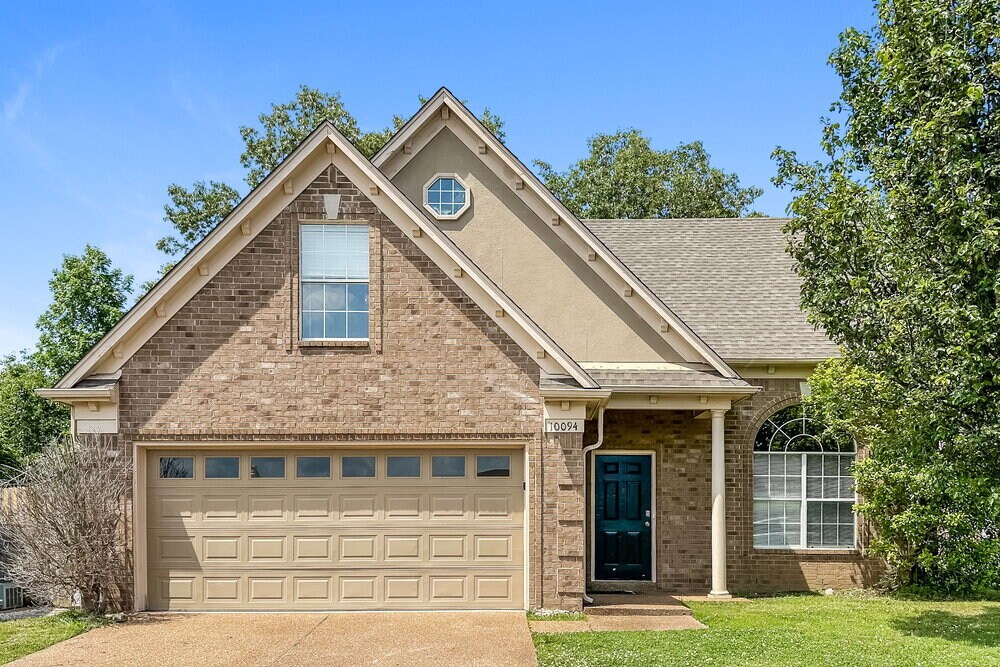 Foto principal - 10094 Cameron Ridge TR