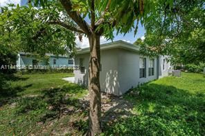 Foto del edificio - 3 br, 2 bath House - 326 N 24th Ave