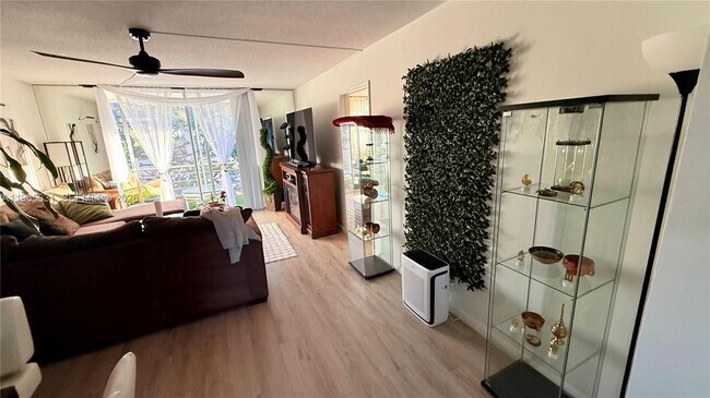 Foto del edificio - 4502 N Federal Hwy