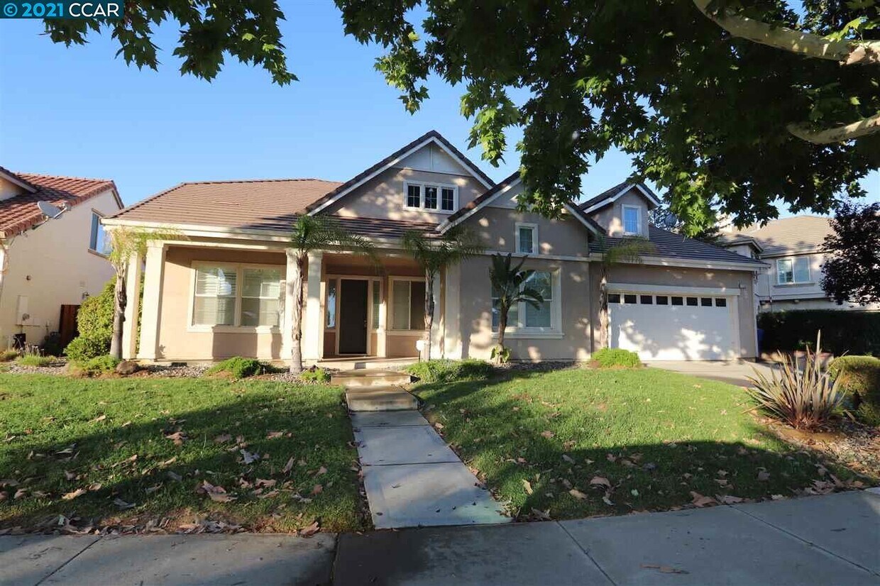 136 E Country Club Dr, Brentwood, CA 94513 House for Rent in