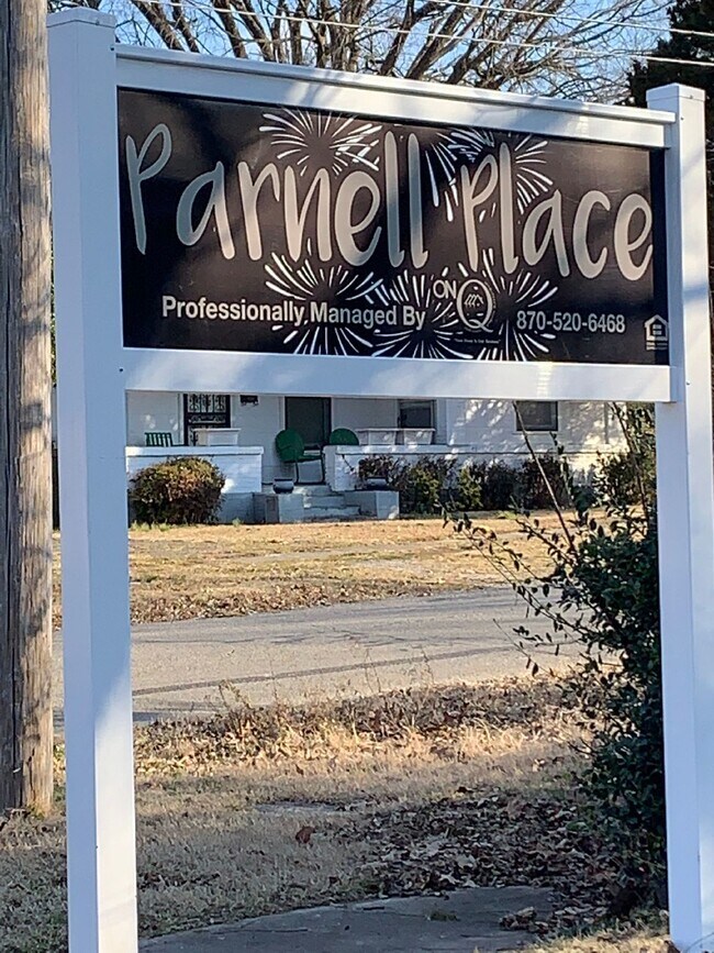 Foto del edificio - **"Charming 1-Bedroom Gem at Parnell Place, Jonesboro – Cozy 500 Sq Ft Living!"**