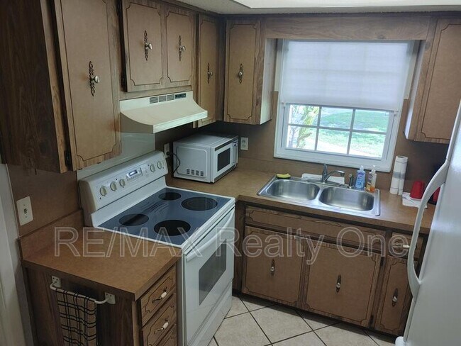 Foto del edificio - 3771 S Centennial Ave