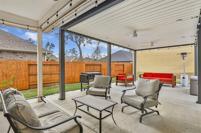 Foto del edificio - 16907 Kyler Crk Trl